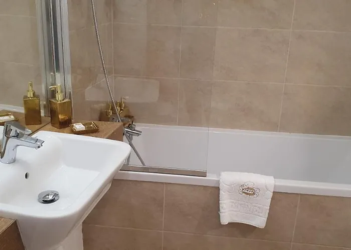 Apartment 403 Warsaw